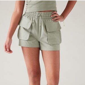 Athleta girls Sage Green Cargo Shorts